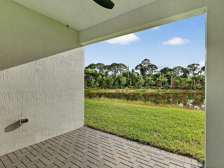 3552 NW Solange Ct — Photo 43