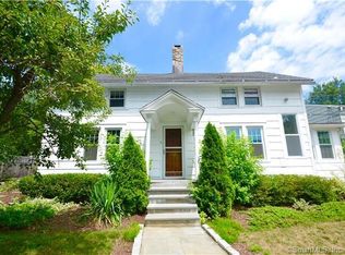 38 Richmondville Ave, Westport, CT