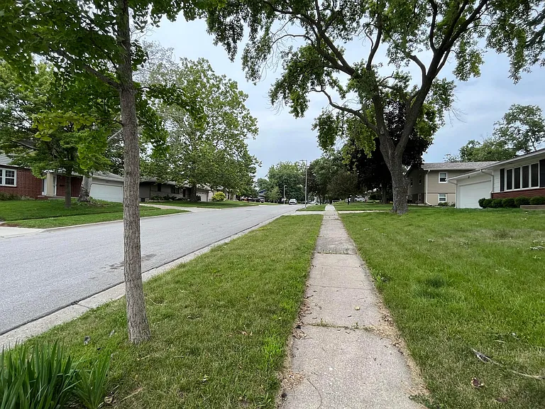 1408 Linden Dr — Photo 13