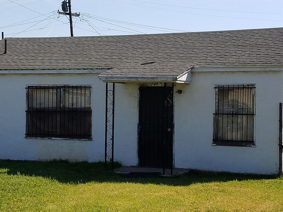 2nd image of 2487 S Woodrow Ave