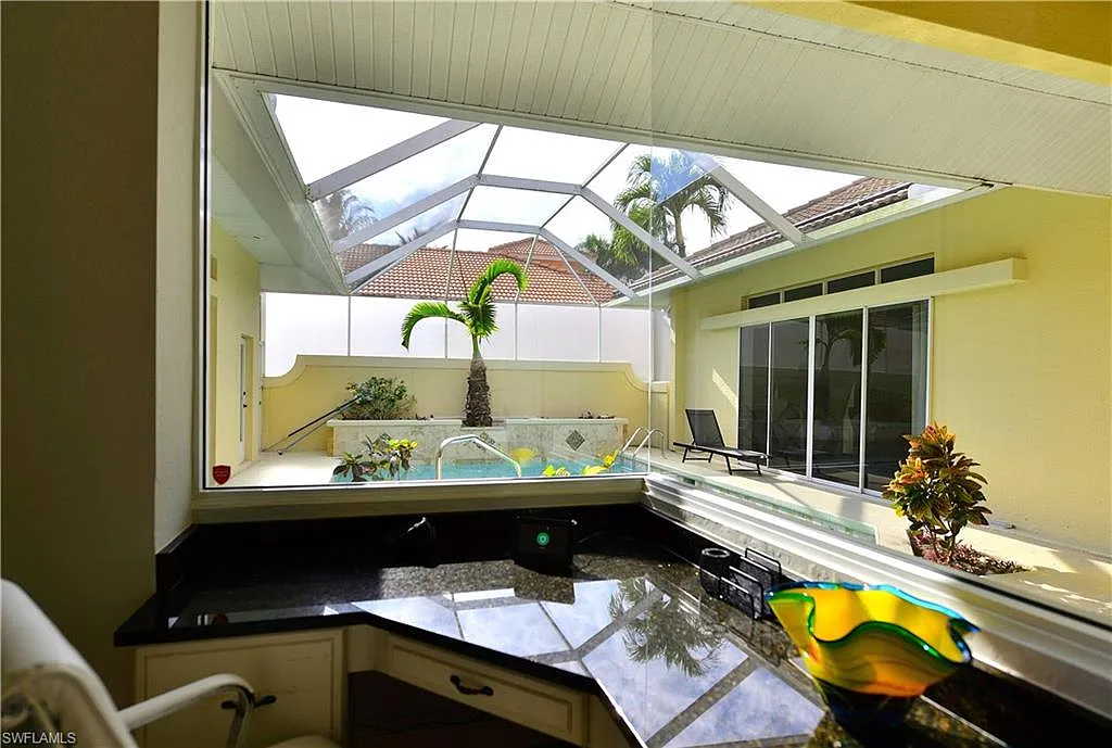 3 bed, 3.0 bath, 3142 sqft, $11,000 — Photo 4