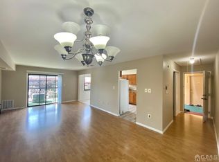 1731 Raspberry Ct, Edison, NJ 08817