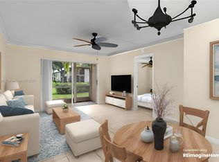 5571 Lakeside Dr APT 106, Margate, FL 33063