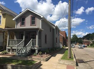 1699 Washington St, Dubuque, IA 52001