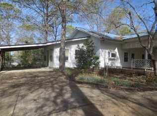 112 Wildwood Rd, Fort Valley, GA 31030