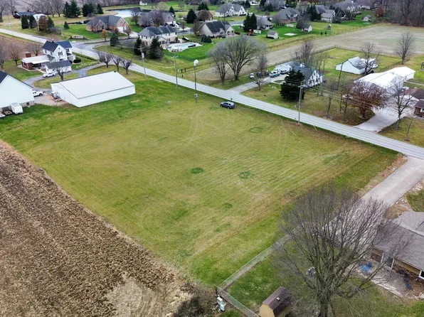 1277 S 700 W, Greenfield, IN 46140