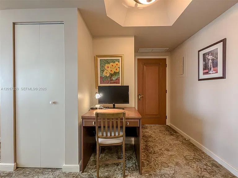 2000 Island Blvd #2503 — Photo 26
