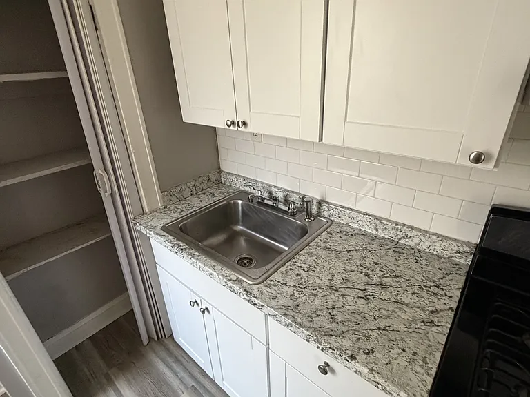 6529 Torresdale Ave #2 — Photo 9