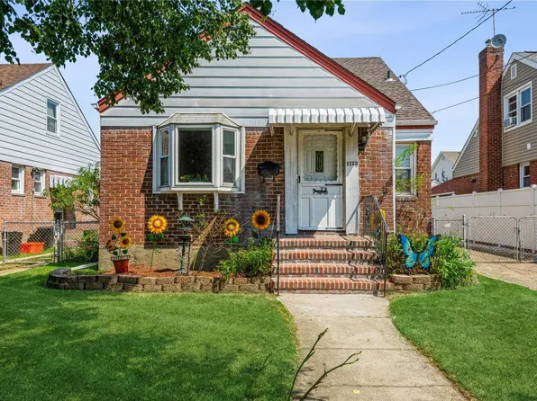 1112 Norbay Street, Franklin Square, NY 11010
