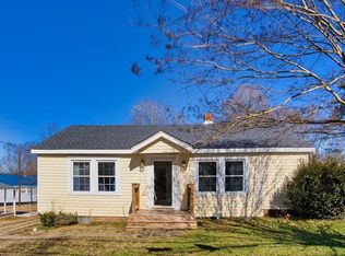 208 McDowell St, Laurens, SC 29360
