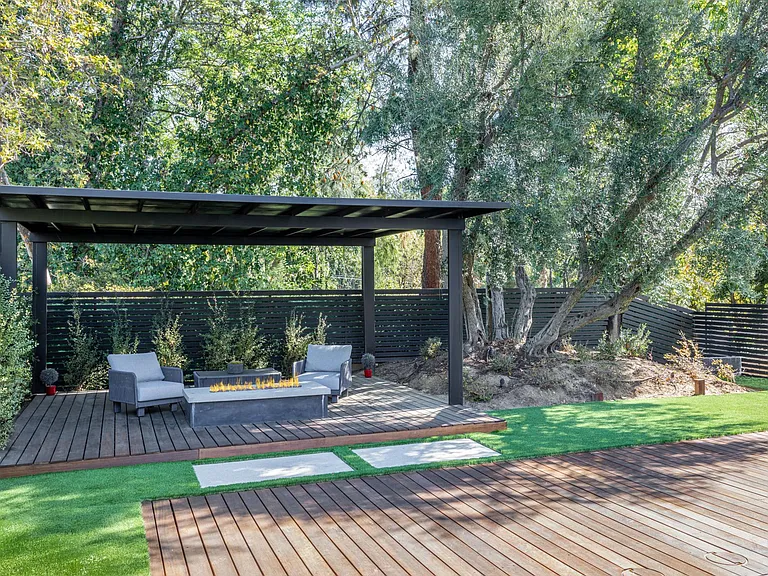 19333 Rosita St — Photo 22