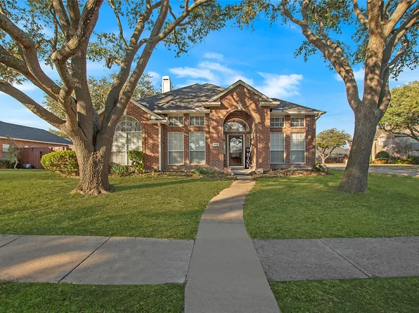 9005 Golden Pond Dr, Rowlett, TX 75089