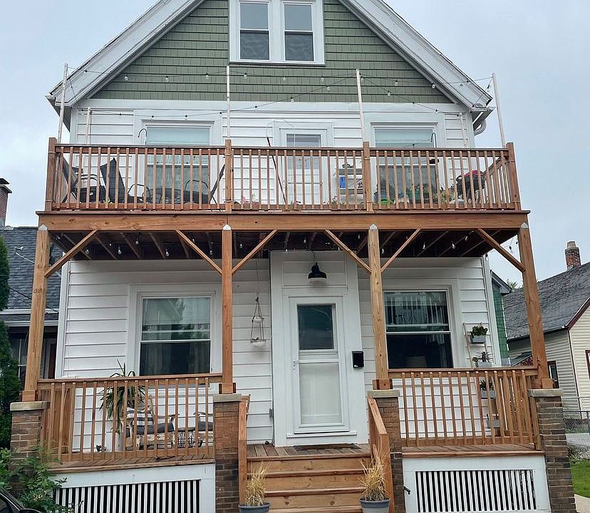 1st image of 1731A N Warren Ave #5299482