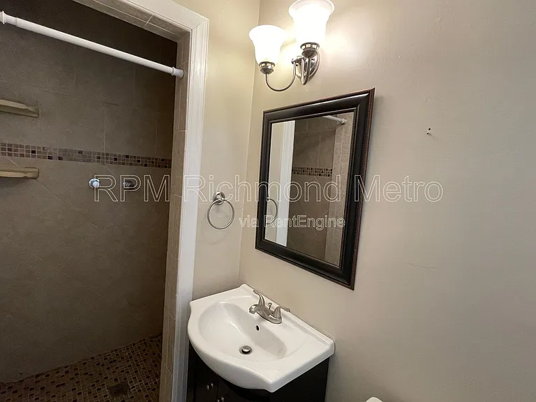 3600 Ghent Dr — Photo 15