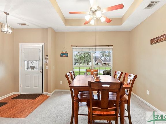 5th image of 202 Beagle Street