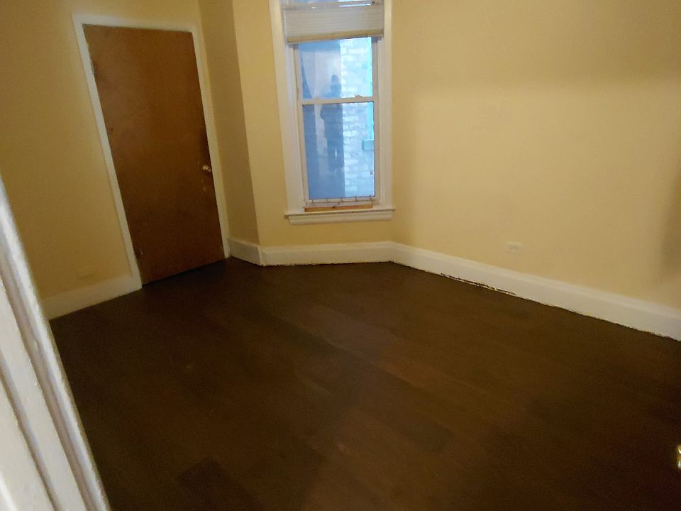 1st image of 7330 S Dante Ave #1