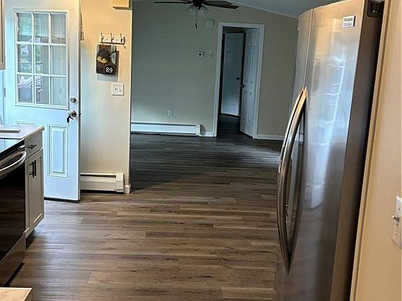 4th image of 89 Sherwood Valley Ln