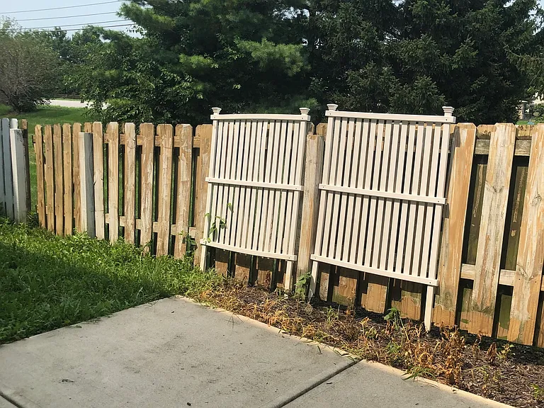 2424 Boyer Ln — Photo 24
