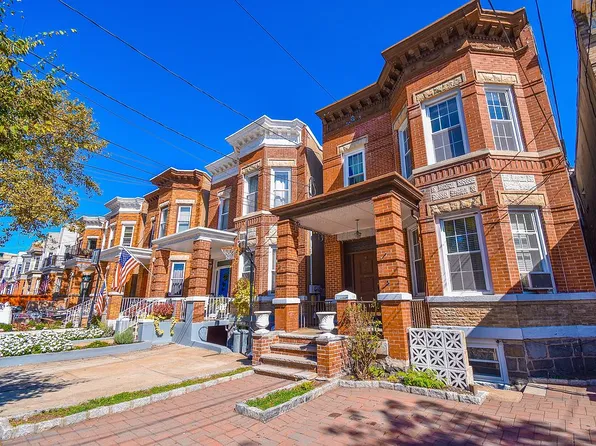 108 Highpoint Ave, Weehawken, NJ 07086