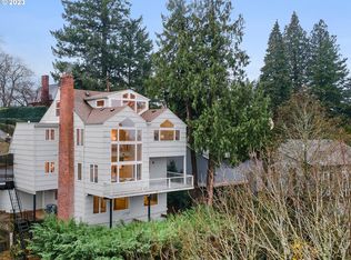 1821 SW Hawthorne Ter, Portland, OR 97201