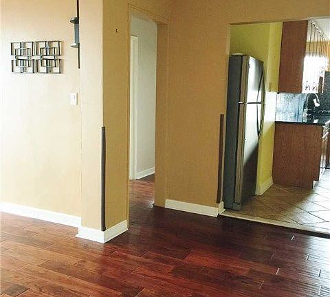 5th image of 10218 64th Ave APT 6L