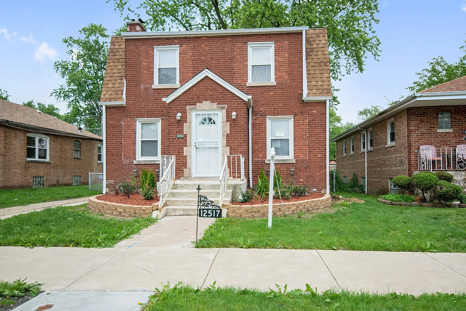 12517 S Throop St photo 1