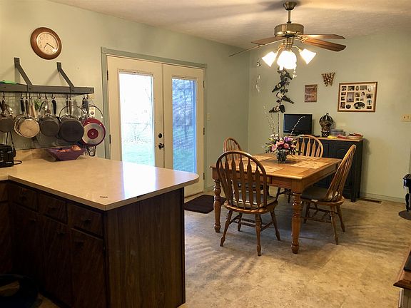 4th image of 2515 Eckman Dr
