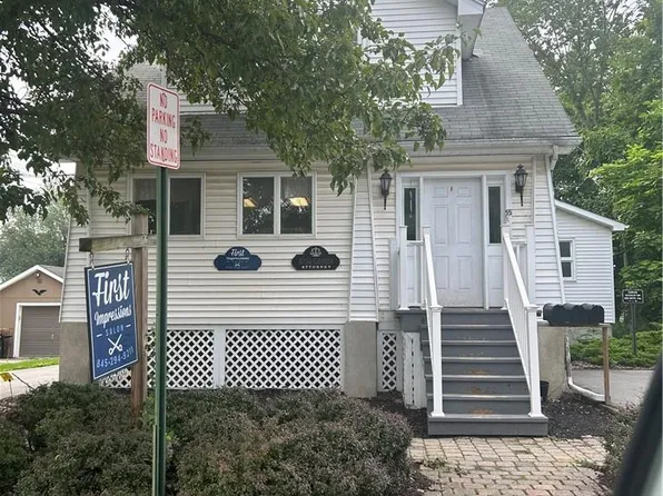 55 Saint John St #3, Goshen, NY 10924