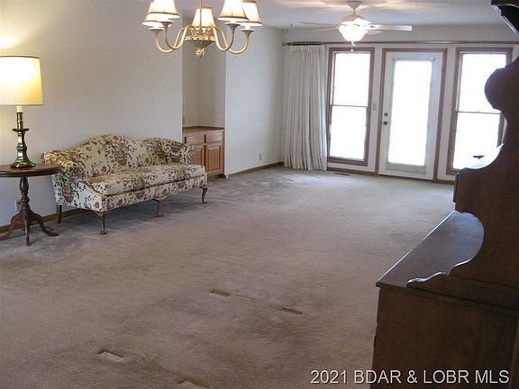 5th image of 10662 Wildwood Dr