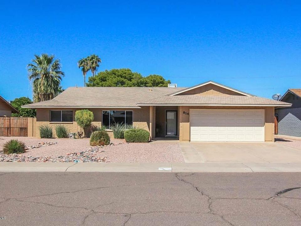 1st image of 814 E Dava Dr