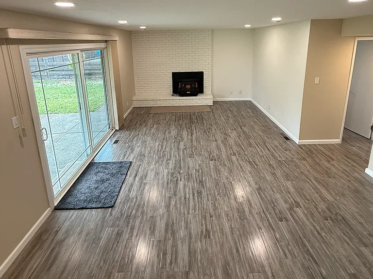 3368 Linda Mesa Way — Photo 7