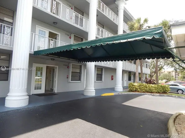 1701 Whitehall Dr APT 403, Fort Lauderdale, FL 33324