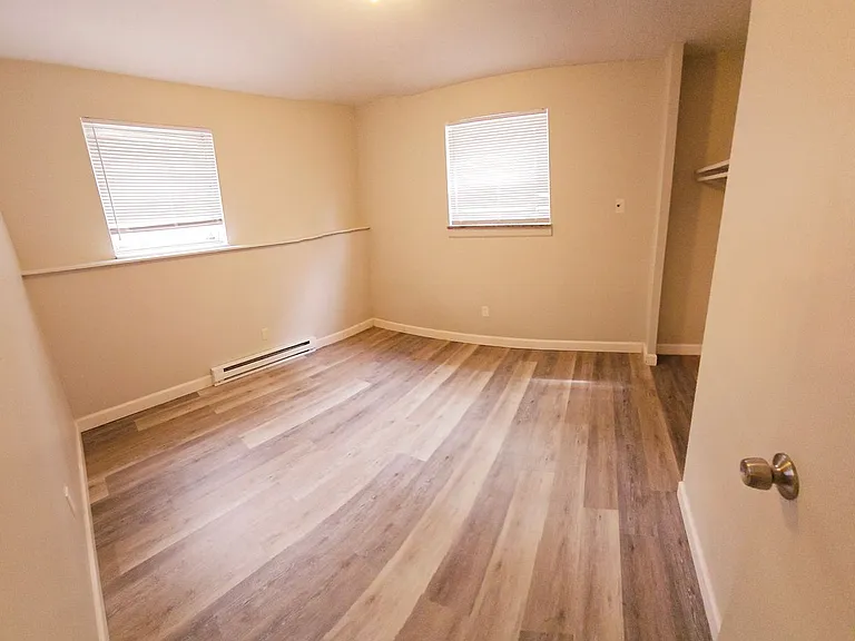 136 Sunnyslope Dr — Photo 9