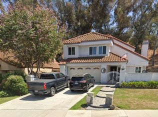 34 Rolling Ridge Dr, Pomona, CA 91766