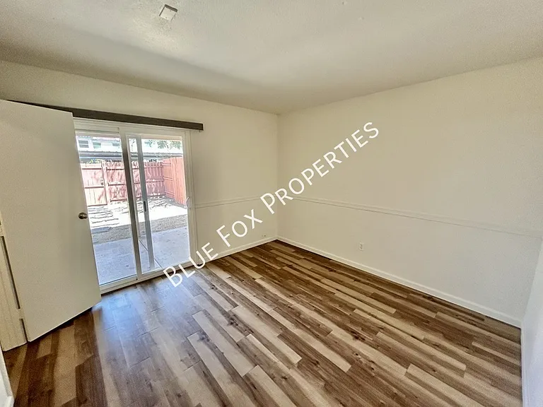 2688 W Avenida Azahar — Photo 14
