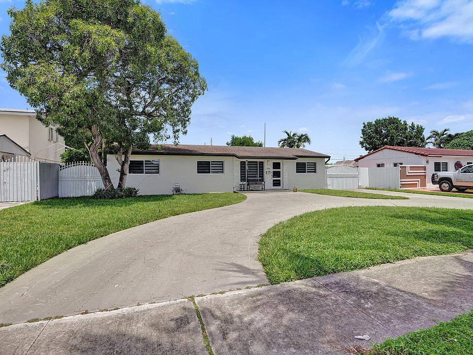 1st image of 7290 W 14th Court