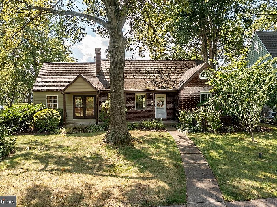 1st image of 130 Elm Dr