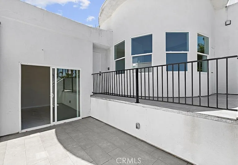 1580 San Bernardino Pl — Photo 23