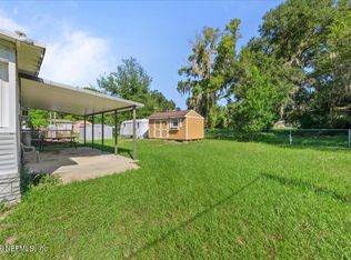 216 ASH Street, Hawthorne, FL 32640