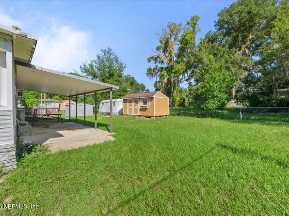 216 ASH Street, Hawthorne, FL 32640