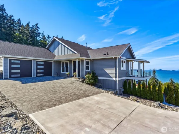 1018 Clear Morning Lane, Camano Island, WA 98282