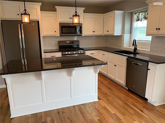 All appliances stay including the gas stove