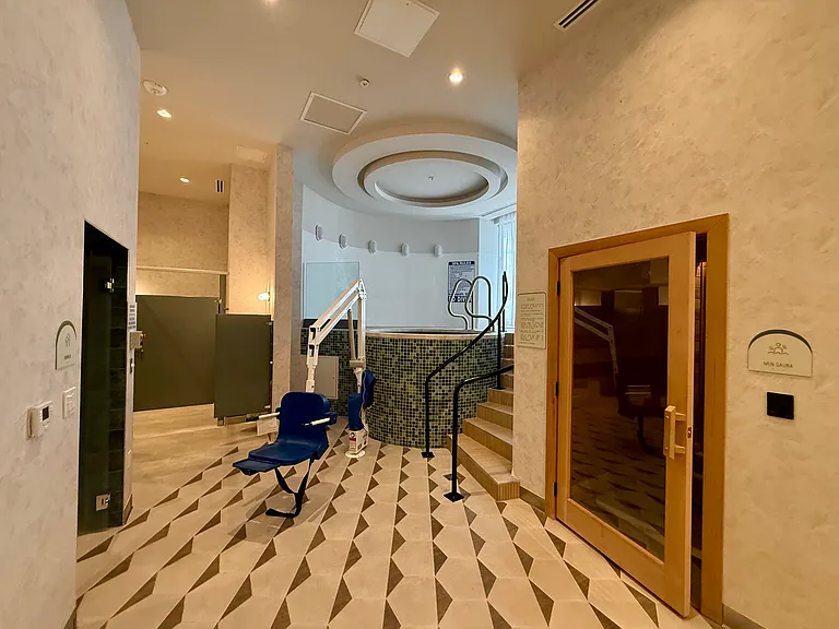 11 NE 6th St #1803 — Photo 35