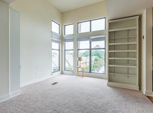 220 Cedar St #401, Lexington, KY 40508