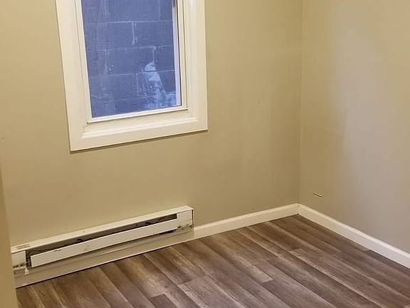 4th image of 267 Ellison St #1C