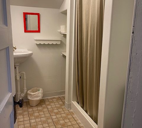 4th image of 732 Arapahoe St #2