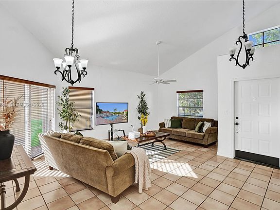 4th image of 1256 NW 125th Ter