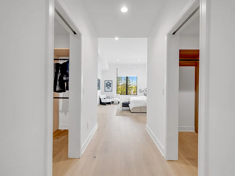 9 Feldman Ct — Photo 22