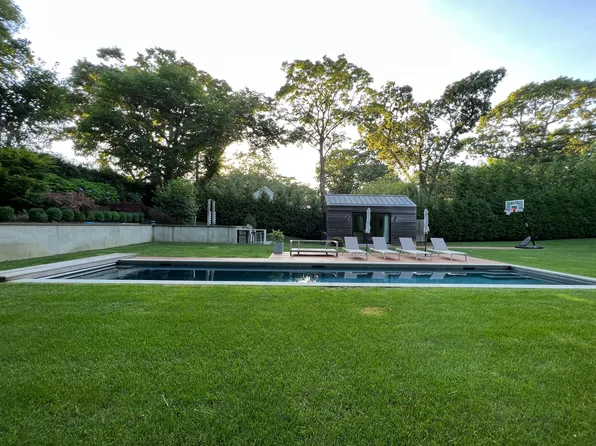 (undisclosed Address), East Hampton, NY 11937