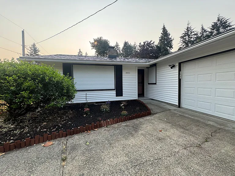 9901 Farwest Dr SW — Photo 2